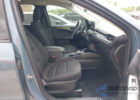 2024 Ford Escape Active z USA, uszkodzony, nr VIN 1FMCU0GN9RUB55909